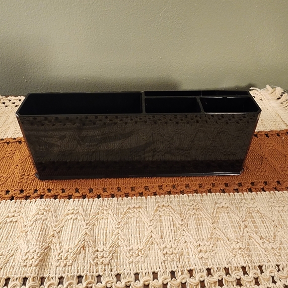 Tabletop Makeup Organizer - Picture 2 of 2